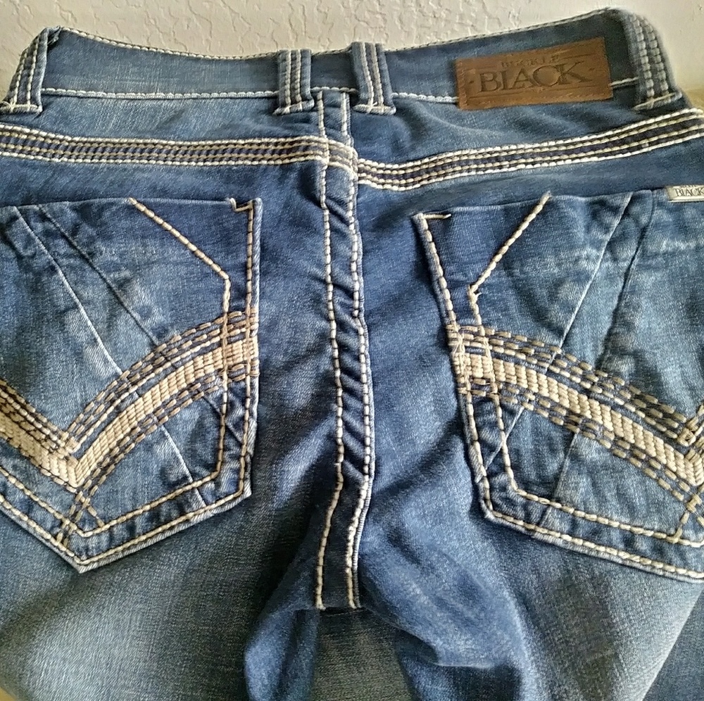 Buckle Jeans